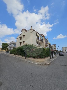 Foto Appartamento in Via Orazio Tricarico, Palo del Colle di 100 m²