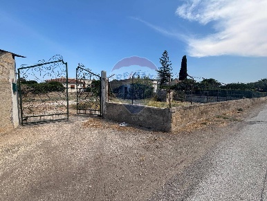 Foto Villa singola in Via Julio Verne, Siracusa Fanusa di 58 m² in vendita