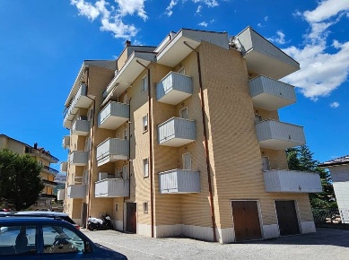 Foto Appartamento in Via Lanciano, L'Aquila Torretta - Torrione di 60 m²