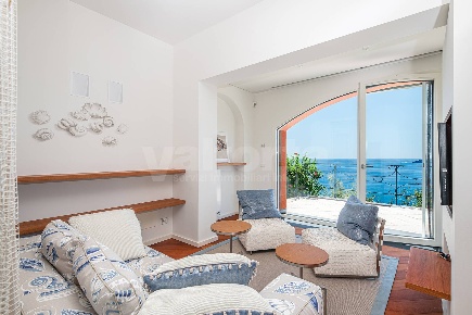 Foto Appartamento in Via San Pietro, Zoagli Centro di 126 m² con 2 locali