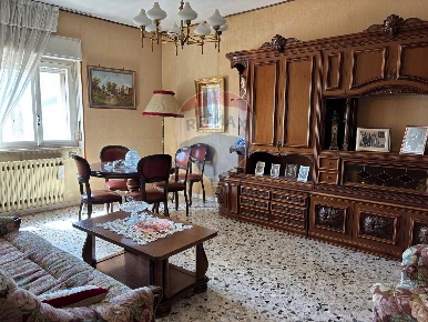 Foto Case semi ndipendenti in Via Roma, Cercemaggiore Centro di 342 m²