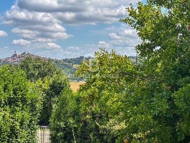 Foto Villa singola in Via Campone, Altavilla Monferrato Centro di 274 m²