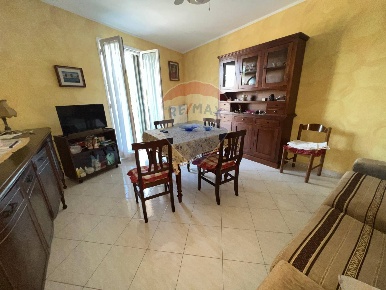 Foto Casa indipendente a Monopoli Centro di 186 m² con 7 locali in vendita