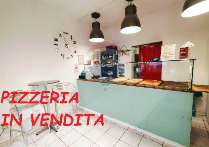 Foto Attività commerciale a Ancona Le Grazie di 50 m² con 2 locali