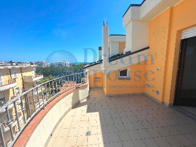 Foto Attico in Via Legnano, Alba Adriatica Centro di 71 m² con 3 locali