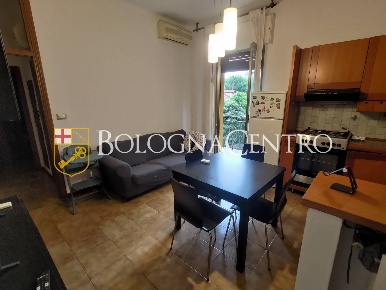Foto Appartamento in Via Oreste Regnoli, Bologna Massarenti di 65 m²