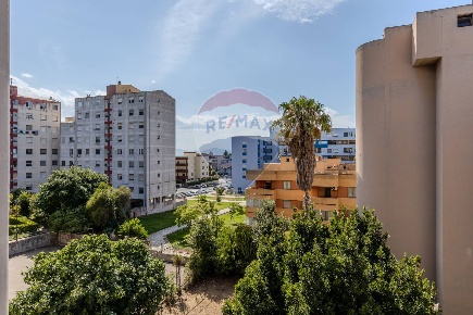 Foto Duplex in Via Giuseppe Asquer, Cagliari Mulinu Becciu di 128 m²