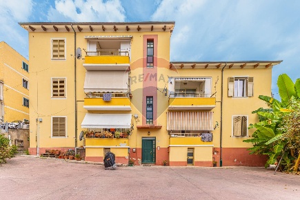 Foto Appartamento in Via Goffredo Mameli 13, Castelsardo Centro di 96 m²