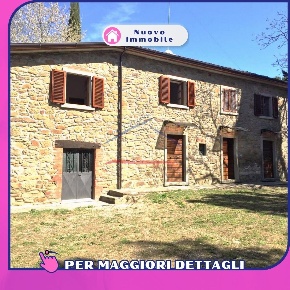 Foto Rustico a Arezzo di 212 m² con 6 locali in vendita