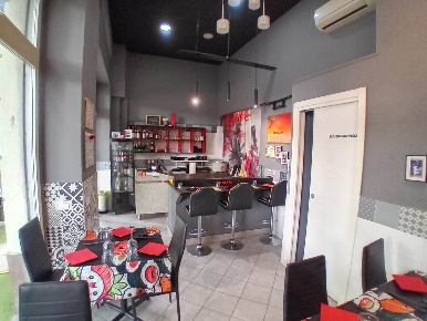 Foto Negozio in via Farini 27, Milano Isola di 34 m² con 1 locali