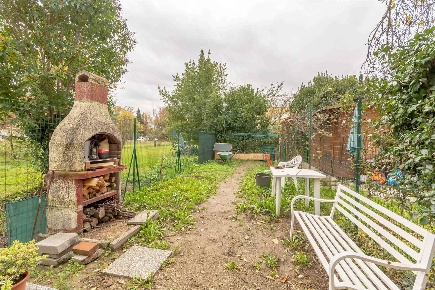 Foto Appartamento in via degli allori, Campi Bisenzio di 81 m² con 4 locali