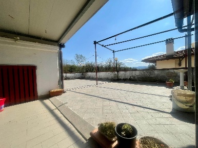 Foto Appartamento a Reggello Vaggio di 75 m² con 4 locali in vendita