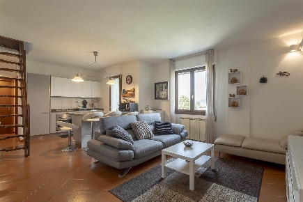 Foto Appartamento in via Ippolito Nievo 68, Campi Bisenzio di 60 m²