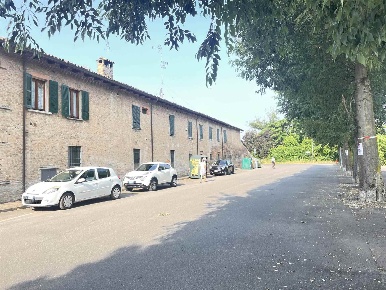 Foto Case semi ndipendenti in Via Pombio  5, Voghera di 400 m² in vendita