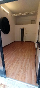 Foto Negozio a Pontecagnano Faiano Pontecagnano di 20 m² con 1 locali