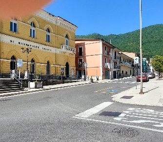 Foto Negozio in Via  Loffredo, Monteforte Irpino Centro di 71 m² in vendita