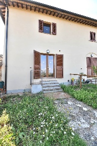 Foto Appartamento in Strada di Salteano, Siena Isola d'Arbia di 71 m²