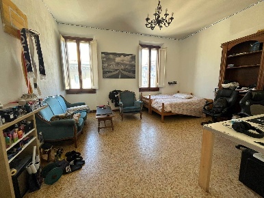 Foto Appartamento in piazza della vittoria, Firenze di 130 m² con 5 locali