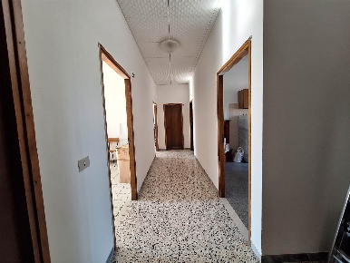 Foto Appartamento a San Severino Marche Centro di 90 m² con 6 locali