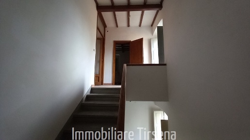 Foto Appartamento a Castel Giorgio di 70 m² con 4 locali in vendita