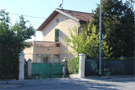 Foto Casa indipendente in via VIII marzo 8, Falconara Marittima Centro