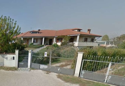 Foto Villa bifamiliare in via Galileo Ferraris, Poirino Centro di 992 m²