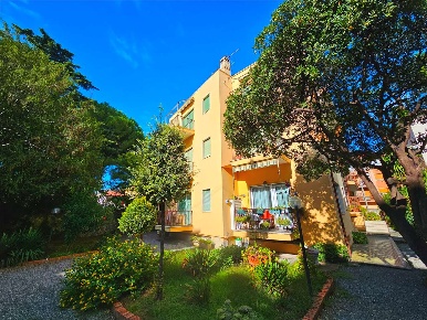Foto Appartamento in via indiani, Diano Marina Centro di 51 m² con 2 locali