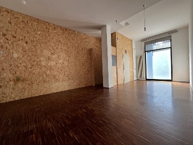 Foto Ufficio in Via Carlo Porta, Lissone Via Monza di 90 m² con 2 locali