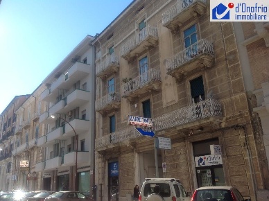 Foto Ufficio in VIA UMBERTO I°, Campobasso Centro di 70 m² con 3 locali