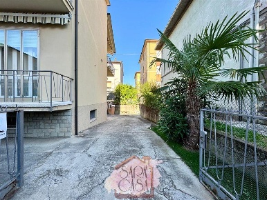 Foto Case semi ndipendenti a Faenza di 129 m² con 4 locali in vendita