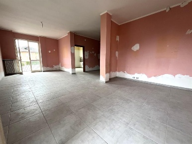 Foto Appartamento a Mondovì Via Cuneo, Tiro a Segno di 140 m² con 4 locali