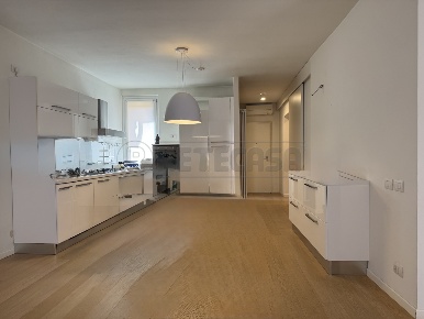 Foto Appartamento in VIA XX SETTEMBRE, Crema di 117 m² con 3 locali