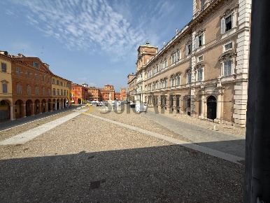 Foto Appartamento in Piazza Roma, Modena Centro Storico di 110 m²