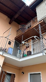 Foto Appartamento in Via Asmara, Luino Centro di 71 m² con 2 locali
