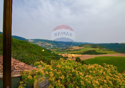 Foto Appartamento in via Sant'Elia, Fabriano Sant'elia di 67 m² in vendita