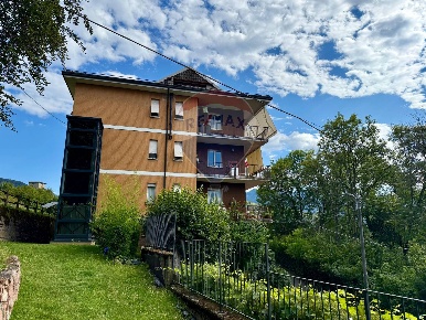 Foto Appartamento in Via Camparoncino, Bedero Valcuvia di 112 m² in vendita