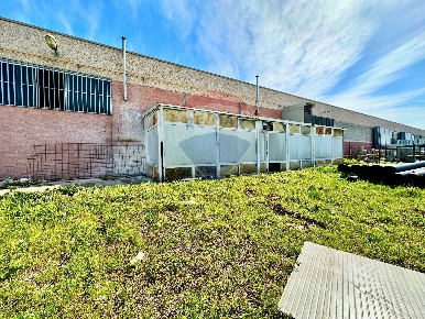 Foto Capannone industriale in Via Giulio Pastore, Certosa di Pavia