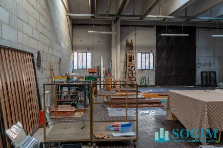 Foto Laboratorio in Via Giotto, Albese con Cassano di 186 m² in vendita