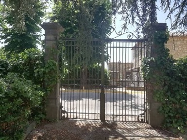 Foto Villa a schiera a Castellina in Chianti di 350 m² con 9 locali