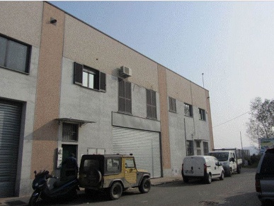 Foto Capannone industriale in Via Dei Livelli, Sant'Alessio con Vialone