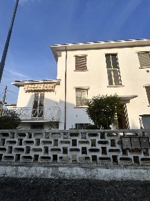 Foto Appartamento a San Giorgio Piacentino di 86 m² con 3 locali in vendita