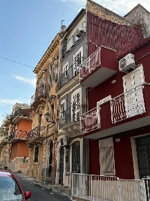 Foto Case indipendenti in VIA ARIMONDI, Lentini di 75 m² con 3 locali