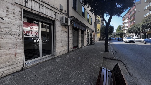 Foto Magazzino in Via Cosenza via Riccardo Misasi 47, Cosenza Centro