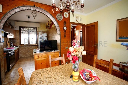 Foto Villa a schiera in via tinelli, Massa Castagnola di 110 m² in vendita