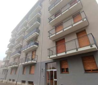 Foto Appartamento in Via Monviso, Garbagnate Milanese Centro di 103 m²