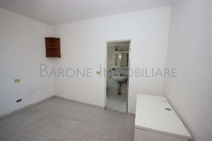 Foto Appartamento in via cavallotti, Massa Centro di 60 m² con 3 locali