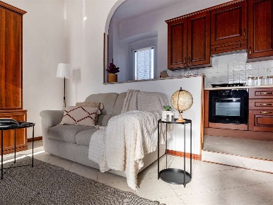 Foto Appartamento in Via milano 58, Angera Centro di 85 m² con 2 locali