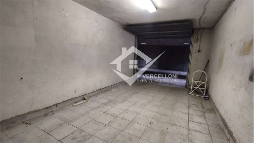 Foto Box a Novara di 18 m² con 1 locali in vendita