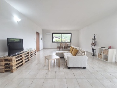 Foto Appartamento in Via Ospedale, Lettomanoppello Centro di 109 m²