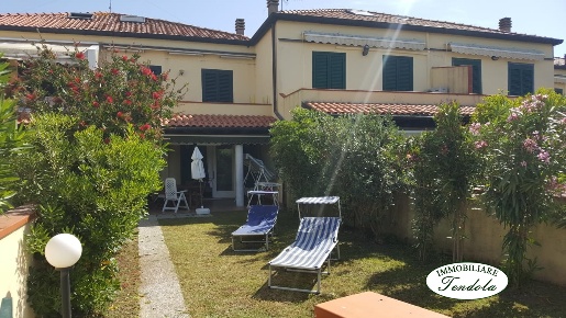 Foto Case semi ndipendenti a Sarzana Sarzanello, San Lazzaro di 80 m²